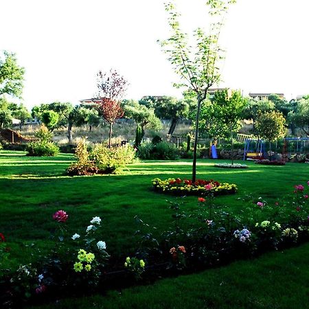 Corfu Club Apartments Γουβιά Εξωτερικό φωτογραφία