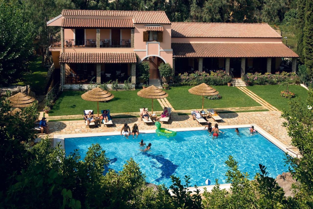 Corfu Club Apartments Γουβιά Εξωτερικό φωτογραφία